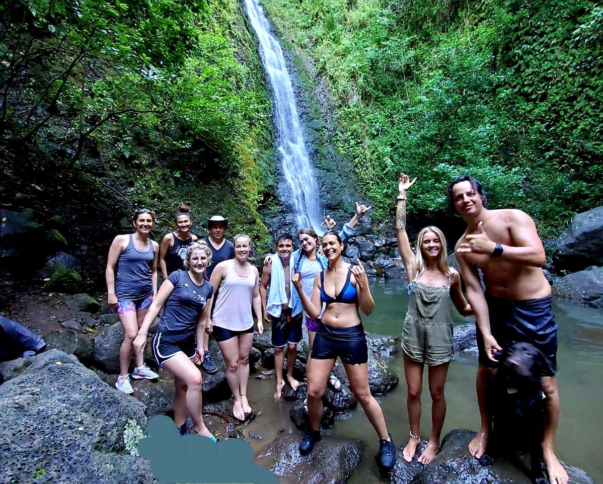Tour Group Waterfall Hike beachtourshawaii.com
